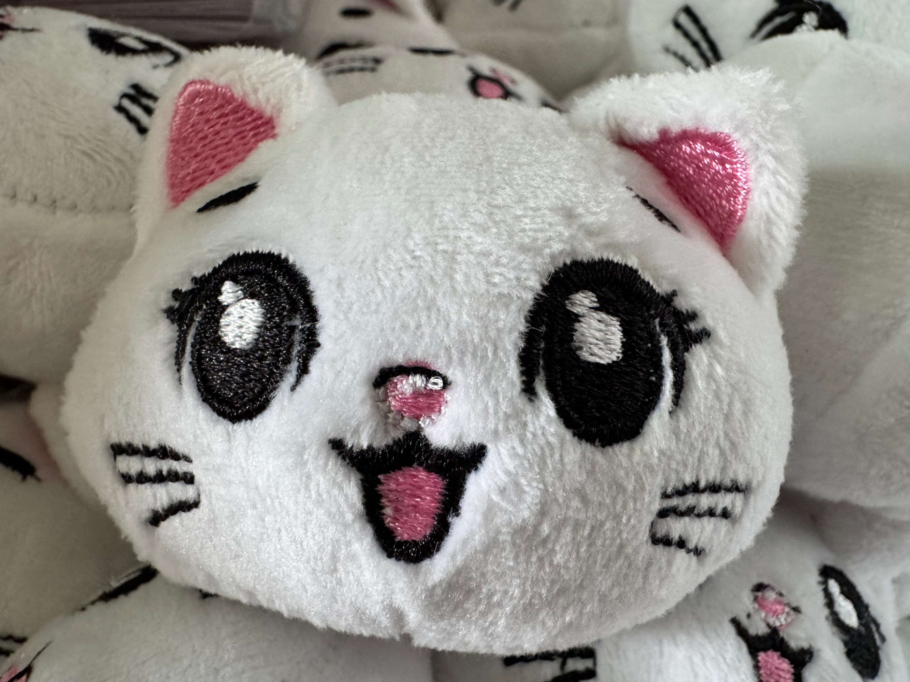 Kumusta Pusa Bag Charm - 2025
